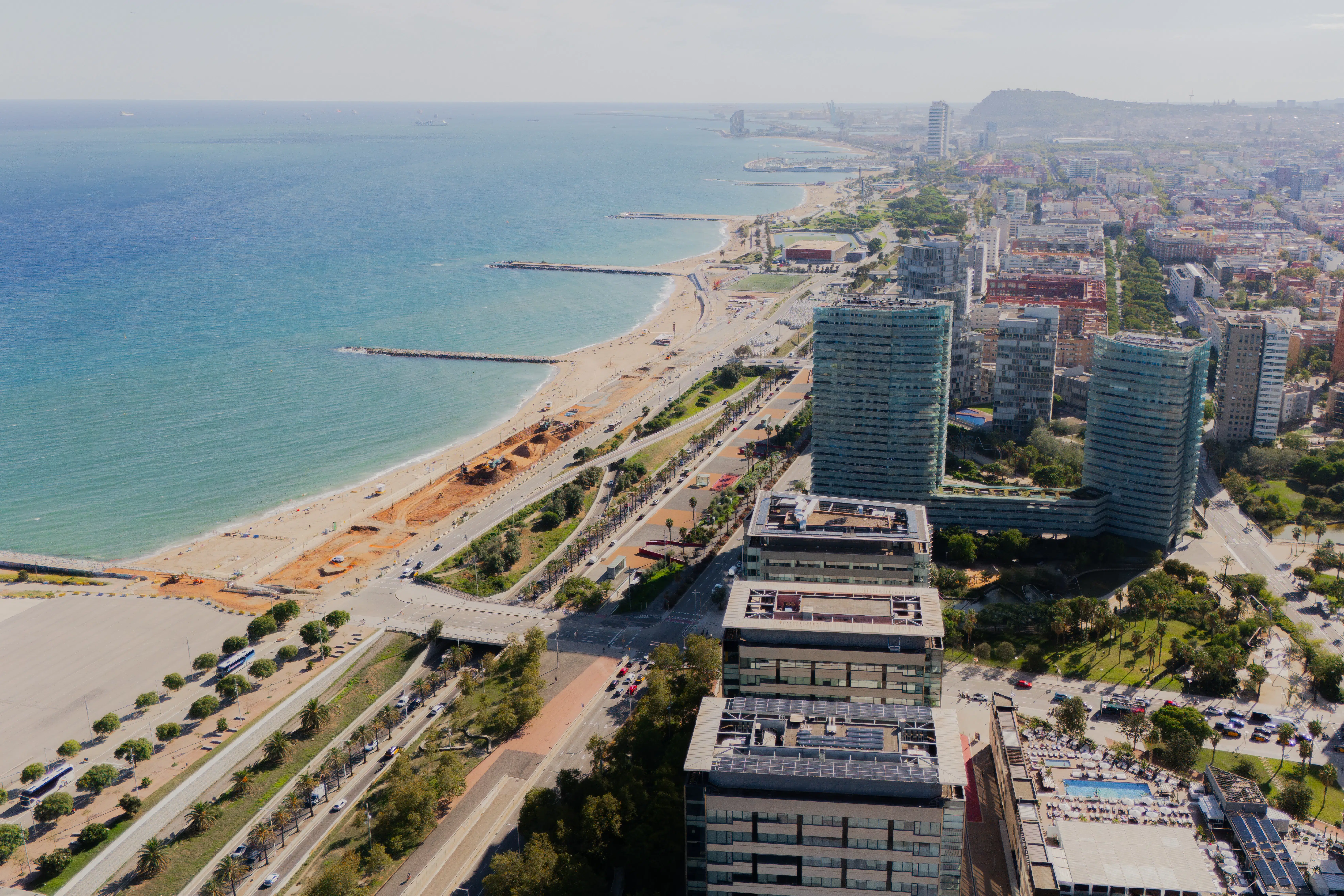 Luftaufnahme der Küste von Barcelona